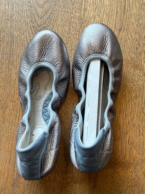 NIB Metallic Leather Ballet Flats - Women's Silver  Rudolf Dassler by Puma